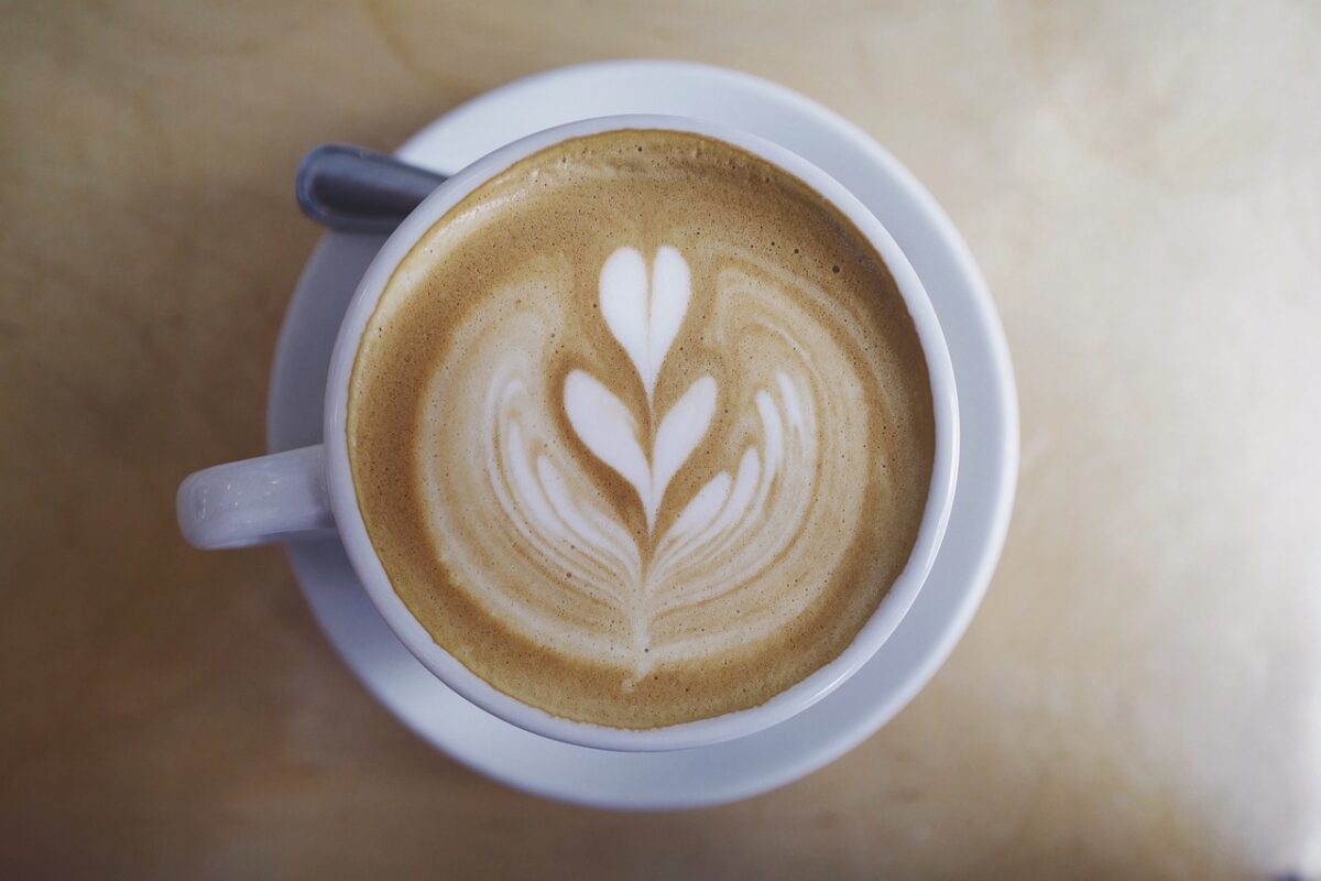 Milk foam latte art